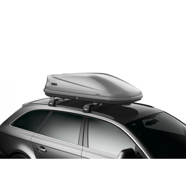 Thule Touring M angle 1